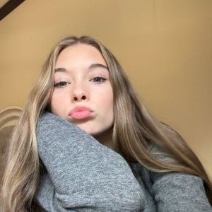 Meet your Posher, Blair